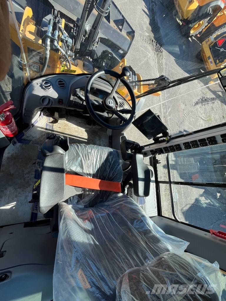 Volvo L 120 H  휠로우더