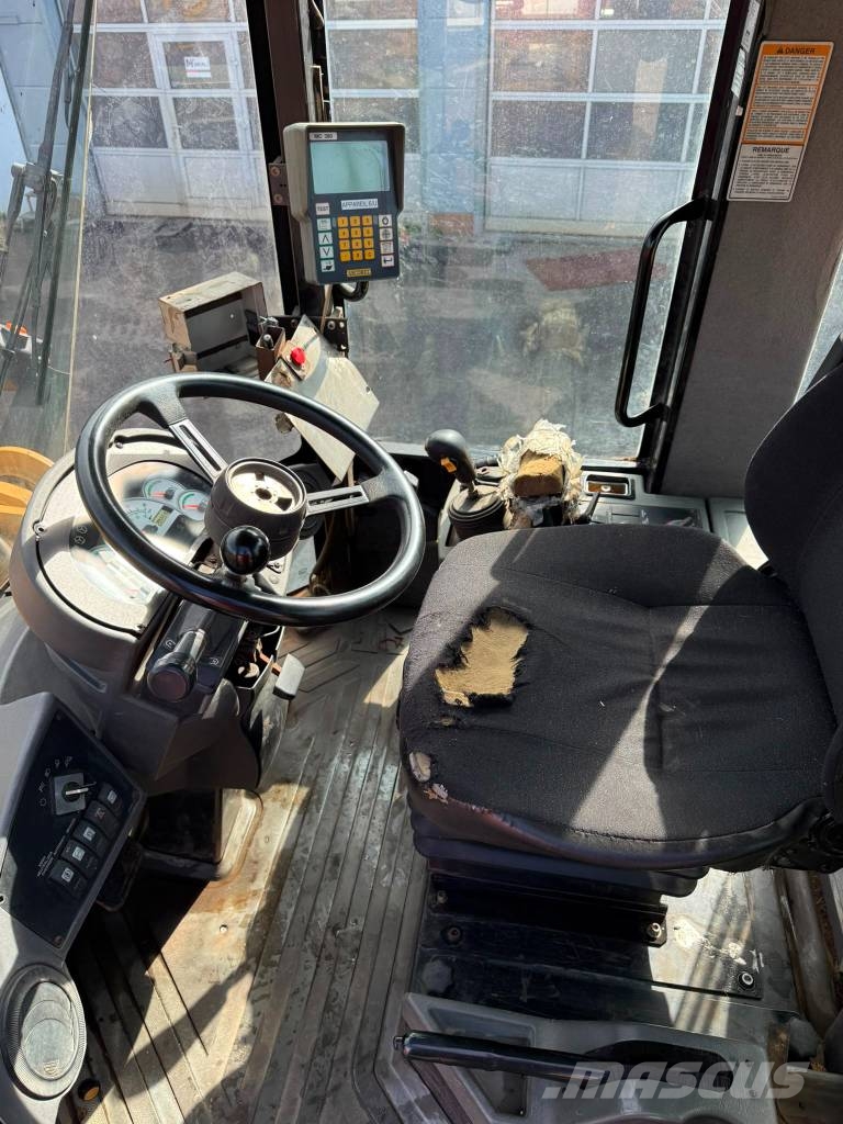 CAT 928 G z // BJ. 2006 / 20555H/ZSA/ Hjullastere