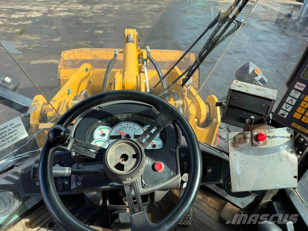 CAT 928 G z // BJ. 2006 / 20555H/ZSA/ Hjullastere