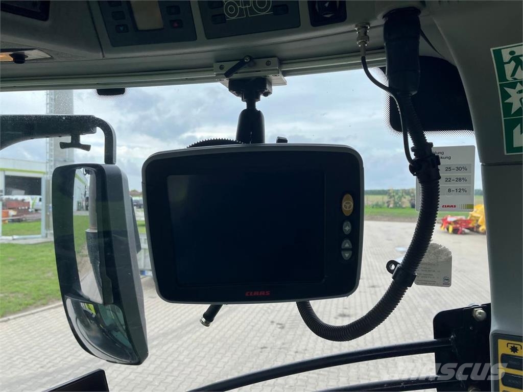 CLAAS Arion 660 CMatic CEBIS Traktoren