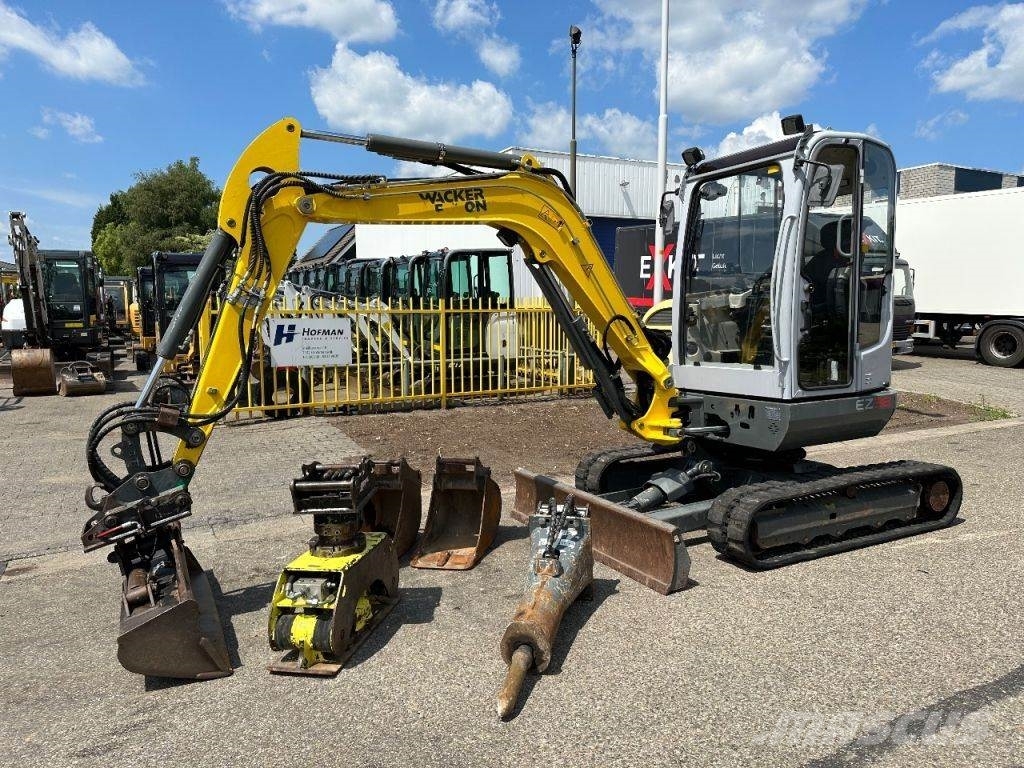 Wacker Neuson EZ38 VDS oilquick Mini excavators < 7t (Mini diggers)
