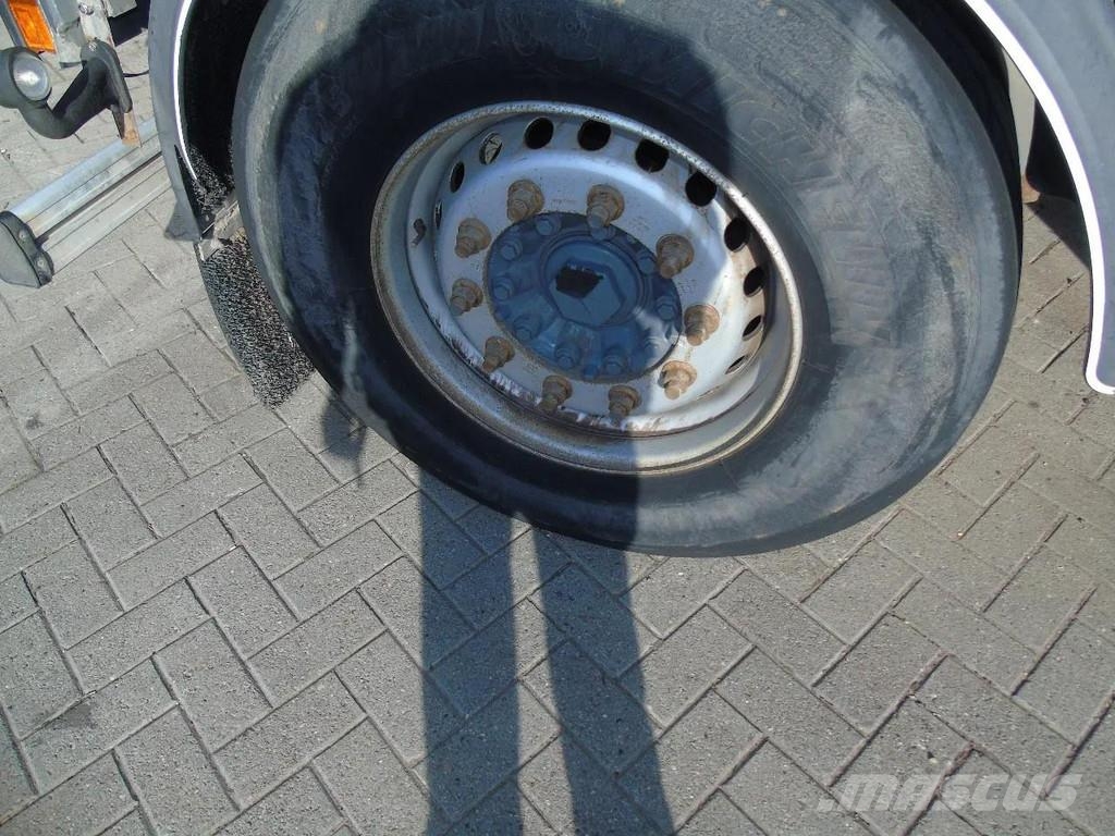 LAG 2x axle + big cylinder + perfect status Savivartės priekabos