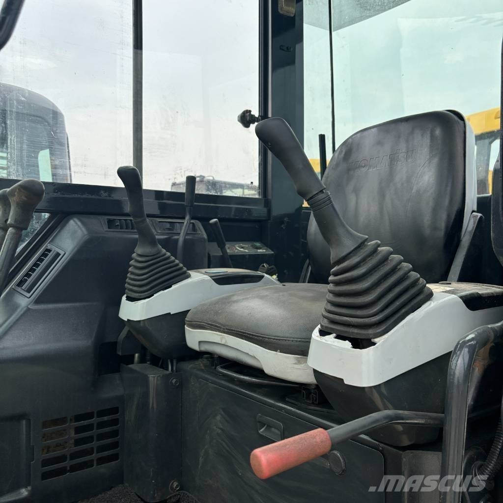 Komatsu PC 40MR Miniexcavadoras