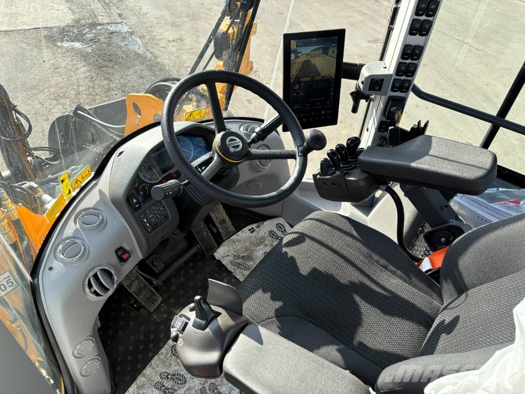 Volvo L70H lastmaskin, long boom, traktordäck, sv-såld 轮式装载机