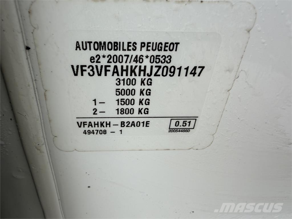Peugeot EXPERT 2.0 diesel HDI L3H1 manual 3 seats VIN 147 Varebiler