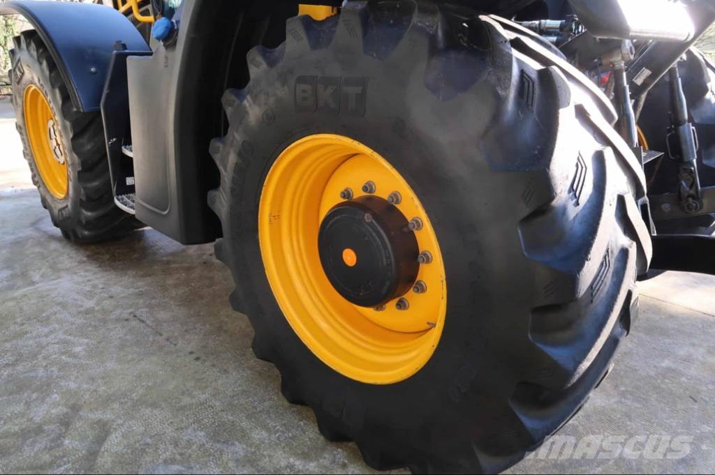 JCB 4220 iCON Tractores