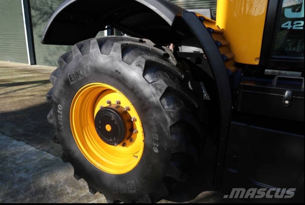 JCB 4220 iCON Tractores