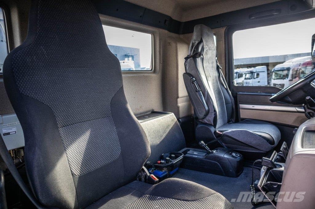 MAN TGS 32.360 BB + BAND/TAPIS/BELT T40 Domíchávače betonu
