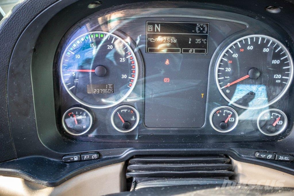 MAN TGS 32.360 BB + BAND/TAPIS/BELT T40 Domíchávače betonu