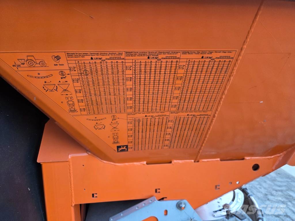 Amazone ES 750 Sableuse et saleuse