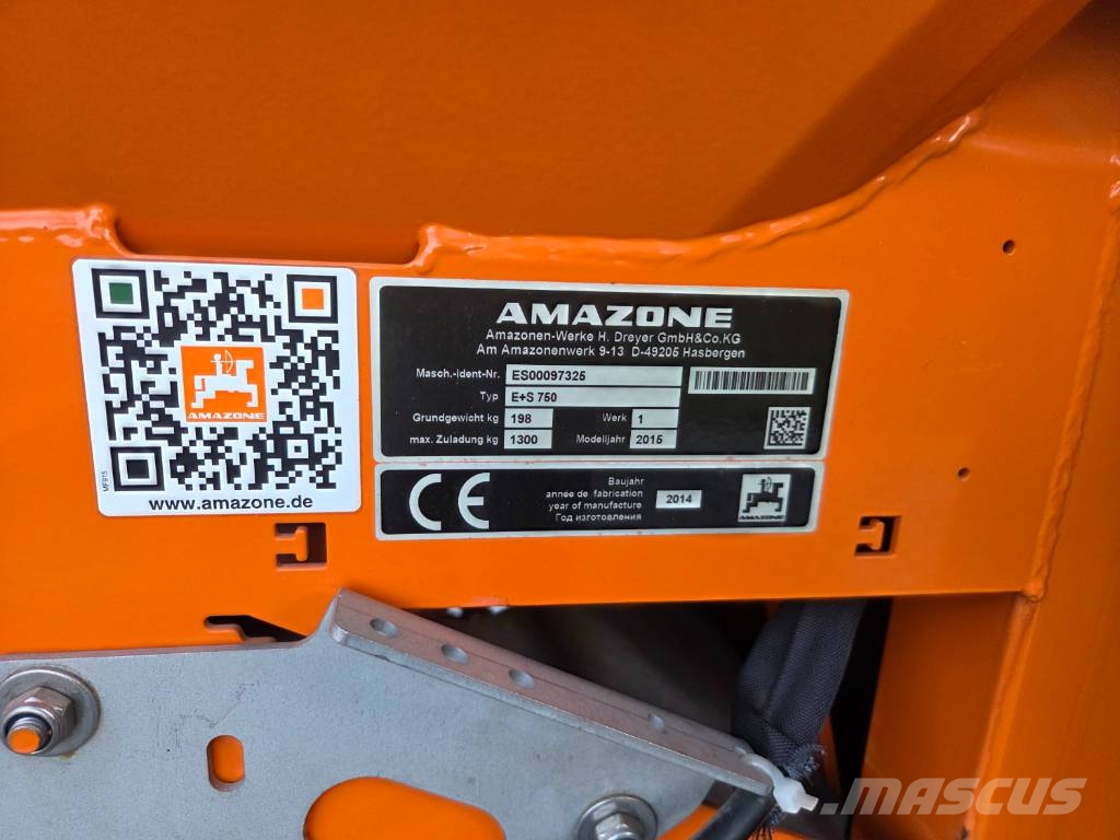 Amazone ES 750 Sableuse et saleuse