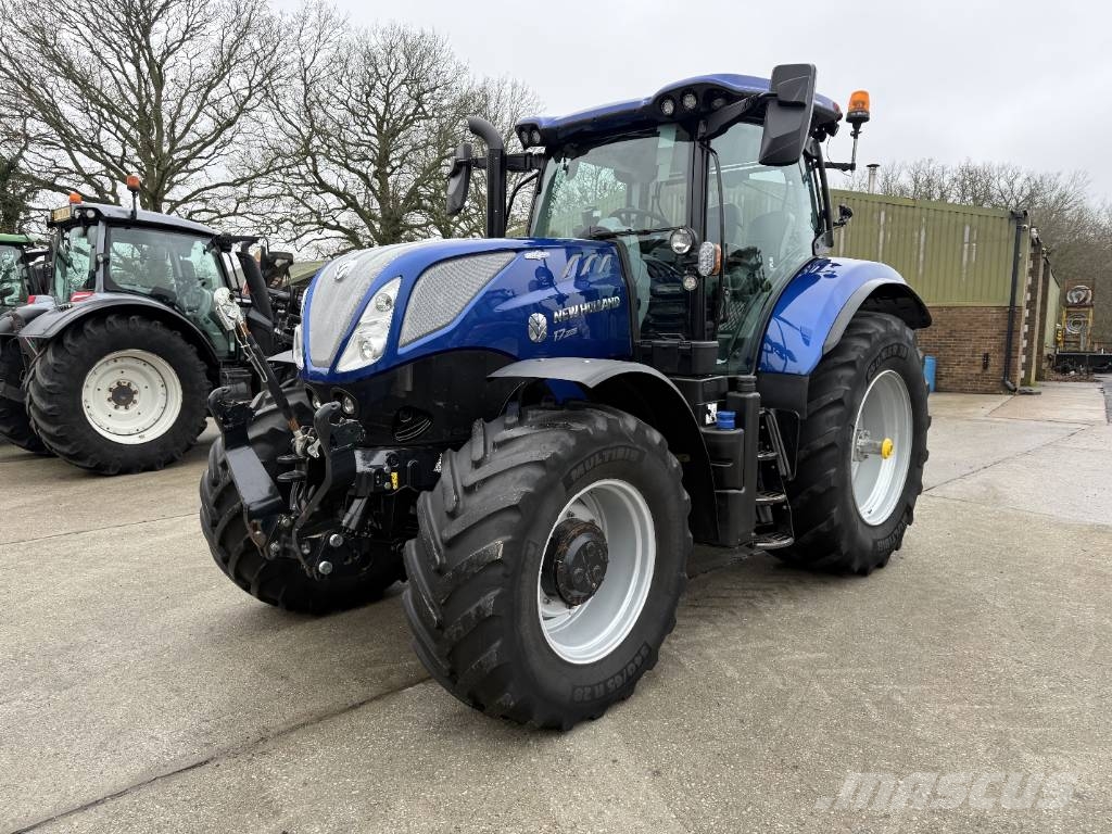 New Holland T 7.225 AC 트랙터