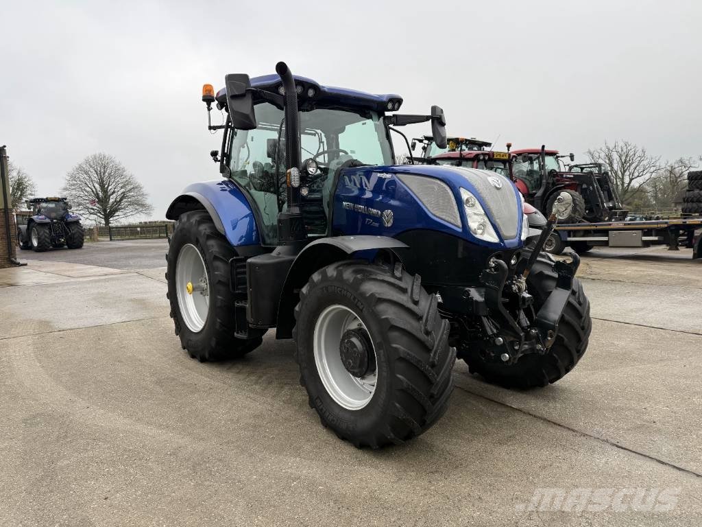 New Holland T 7.225 AC 트랙터