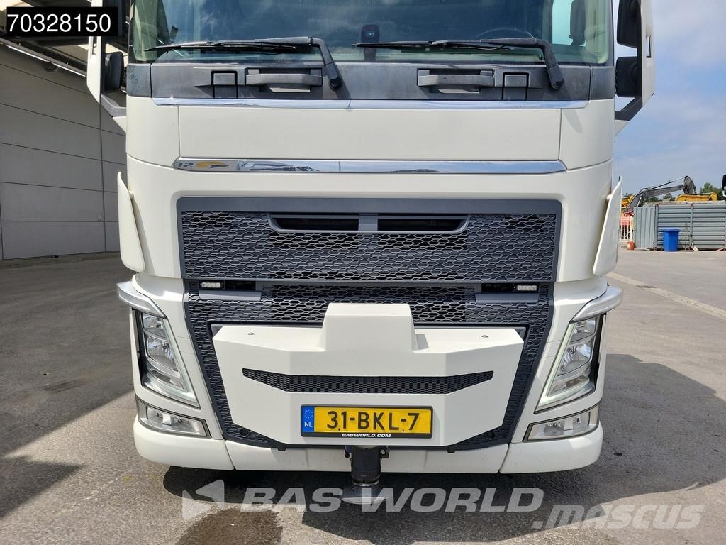 Volvo FH 500 FH 10X4 Palfinger PK92002-SH Crane 7 extens 平板栏板货车
