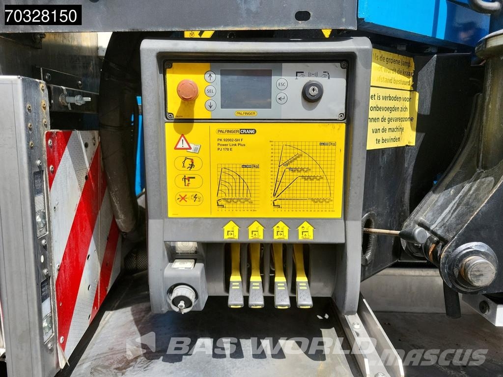 Volvo FH 500 FH 10X4 Palfinger PK92002-SH Crane 7 extens 平板栏板货车