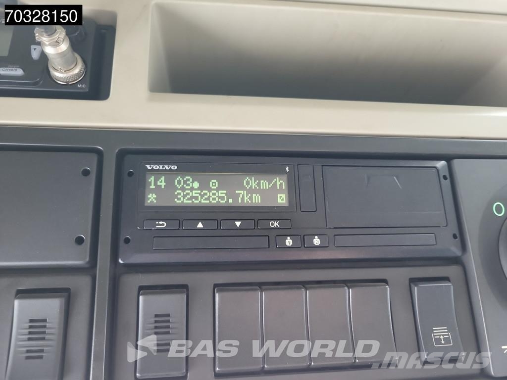 Volvo FH 500 FH 10X4 Palfinger PK92002-SH Crane 7 extens 平板栏板货车