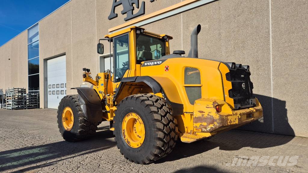 Volvo L 120 G Pás carregadoras de rodas