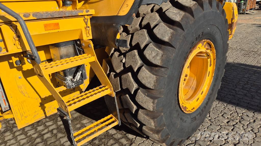 Volvo L 120 G Pás carregadoras de rodas