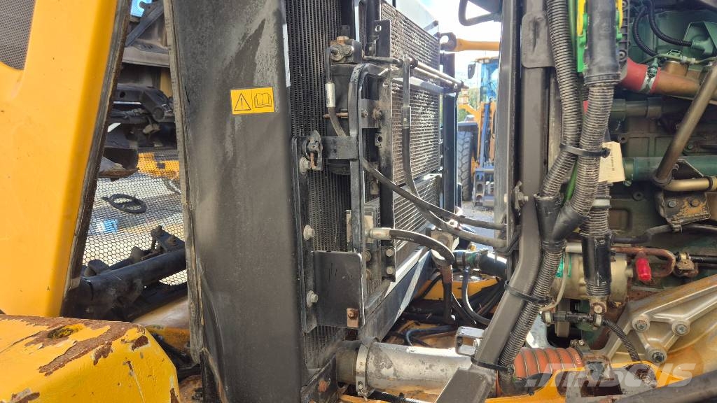 Volvo L 120 G Pás carregadoras de rodas