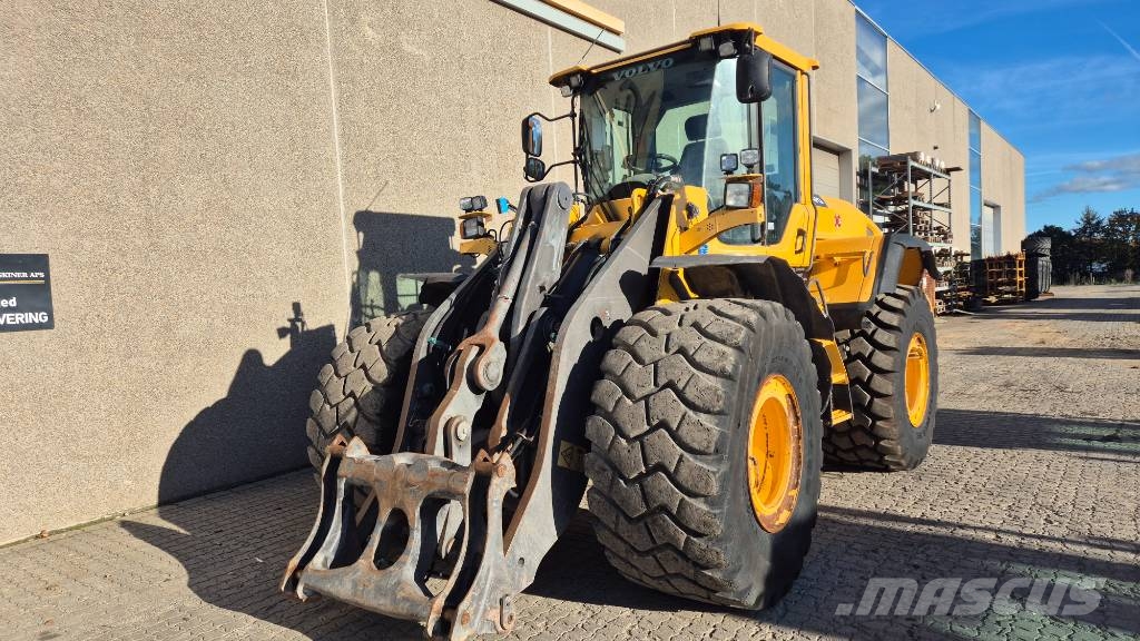 Volvo L 120 G Pás carregadoras de rodas