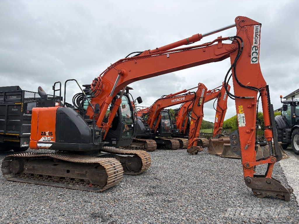 Hitachi ZX 135 US-6 Escavadeiras de esteiras