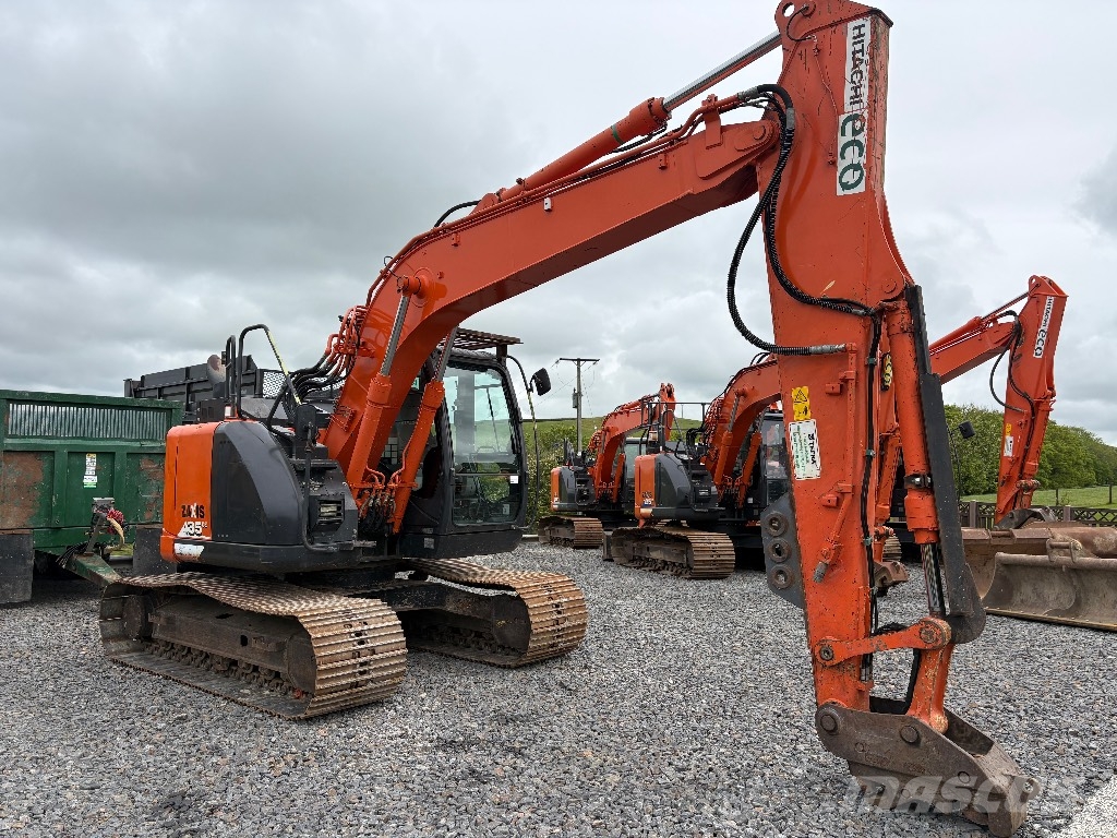 Hitachi ZX 135 US-6 Escavadeiras de esteiras