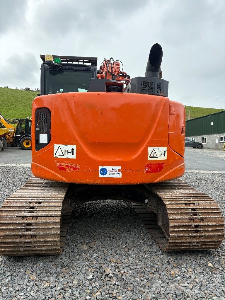 Hitachi ZX 135 US-6 Escavadeiras de esteiras