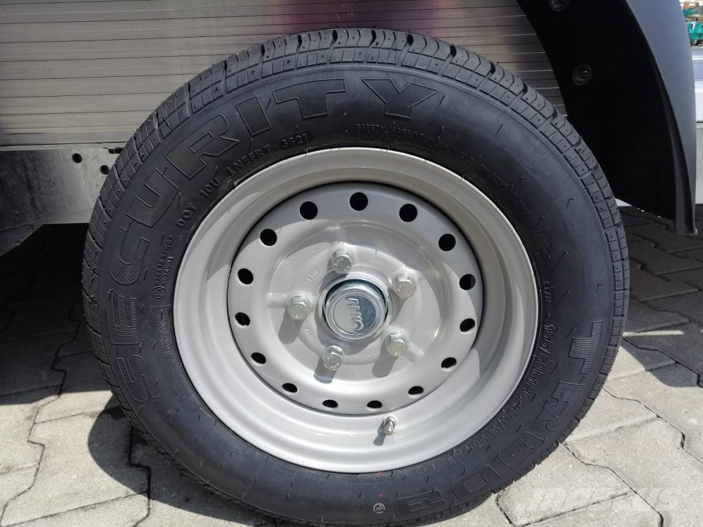  Remorca Fly Light 35 Gesloten opbouw trailers