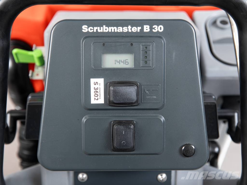 Hako Scrubmaster B30 TB430 - NEW BATTERIES مجففات الغسيل