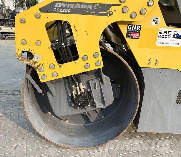 Dynapac CC 2200 Twin drum rollers