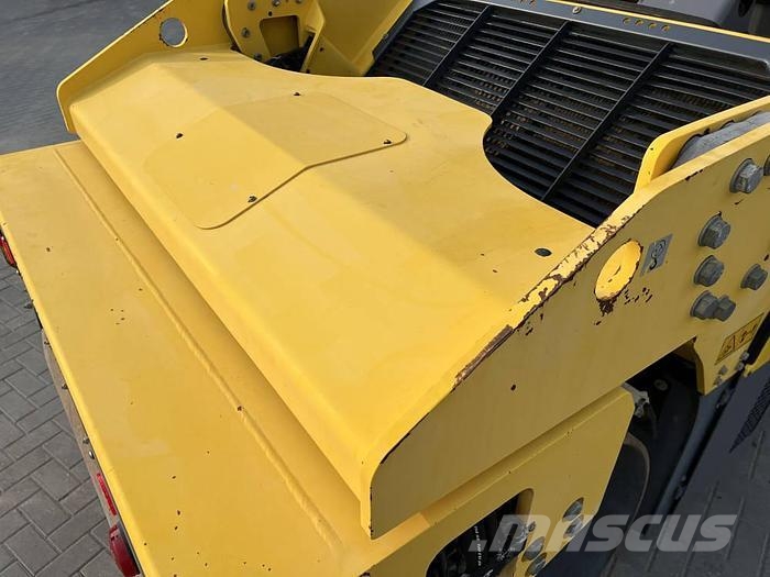 Dynapac CC 2200 Twin drum rollers