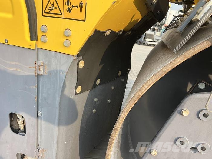 Dynapac CC 2200 Twin drum rollers