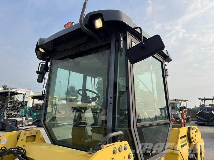 Dynapac CC 2200 Twin drum rollers