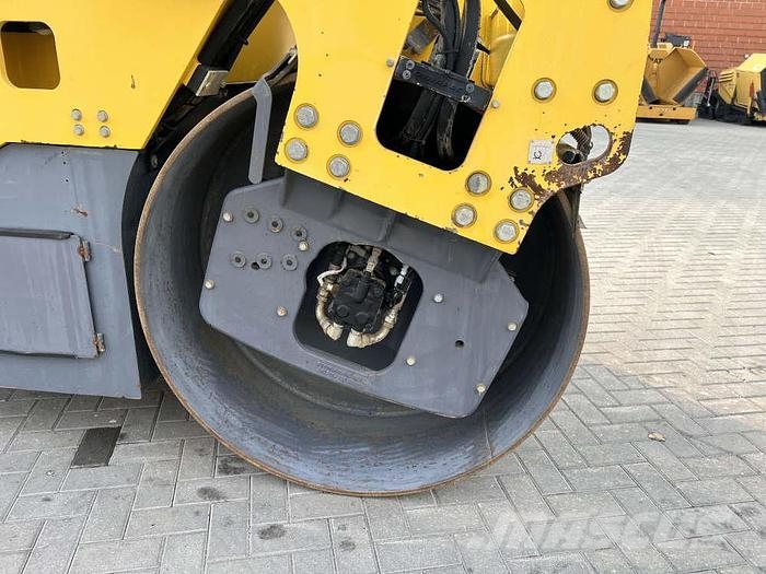 Dynapac CC 2200 Twin drum rollers