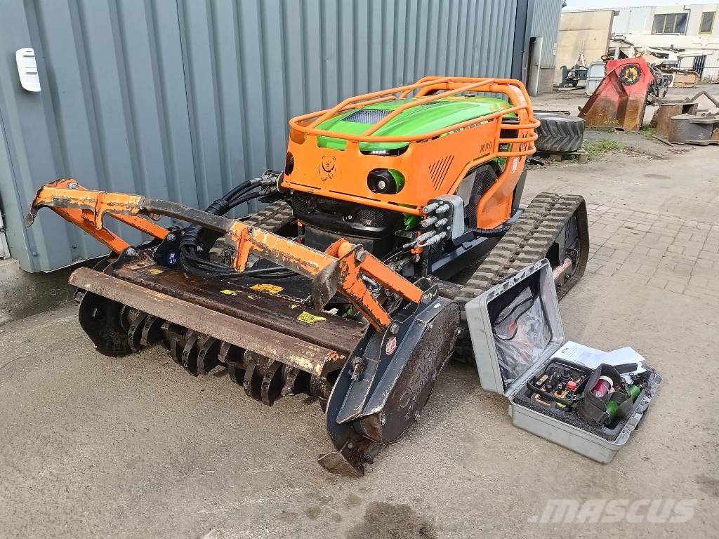 MDB LV600 PRO remote control mower robot frees grinder جز العشب