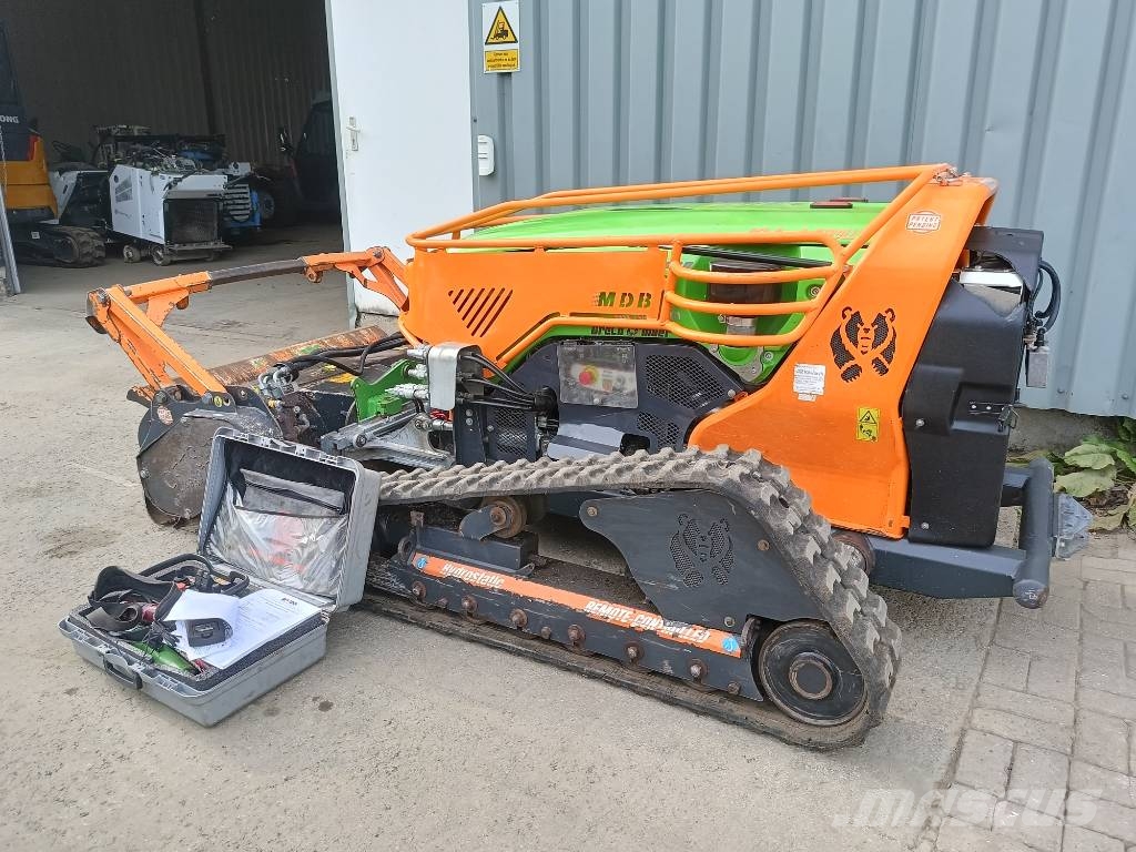 MDB LV600 PRO remote control mower robot frees grinder جز العشب