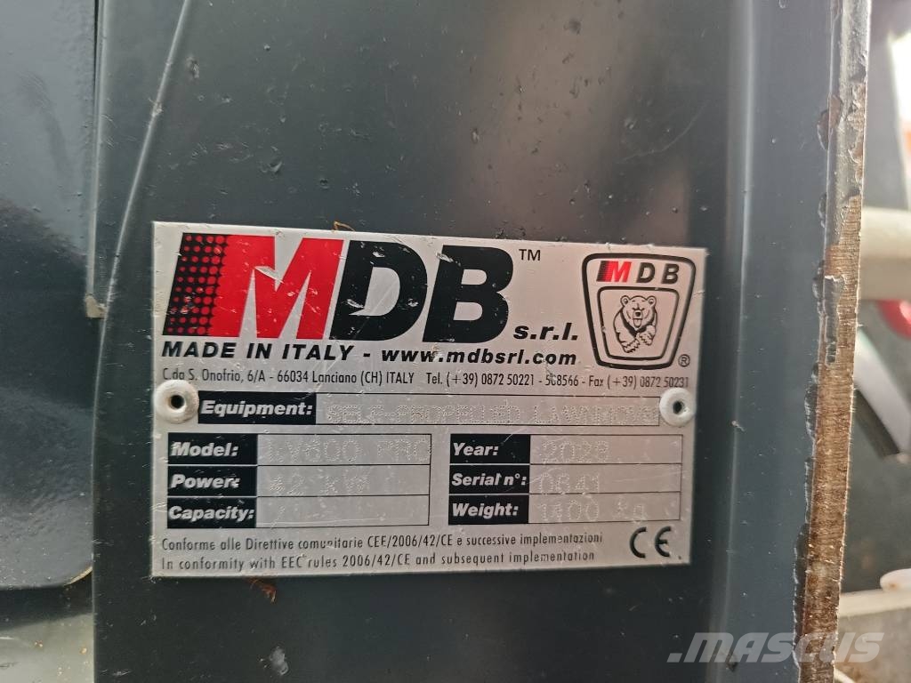 MDB LV600 PRO remote control mower robot frees grinder جز العشب