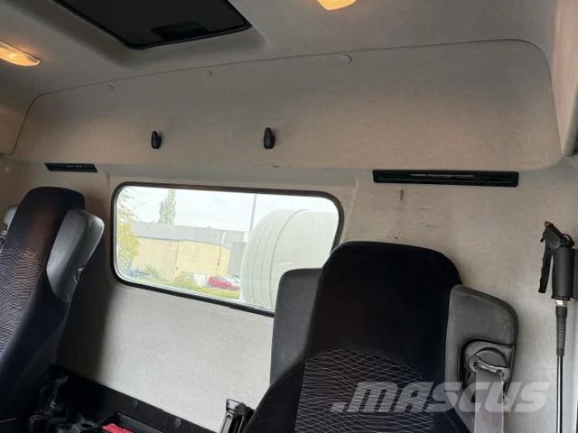 Mercedes-Benz Arocs 3240 8x4/Betonmischer 8 m³/Euro6 Автобетоносмесители