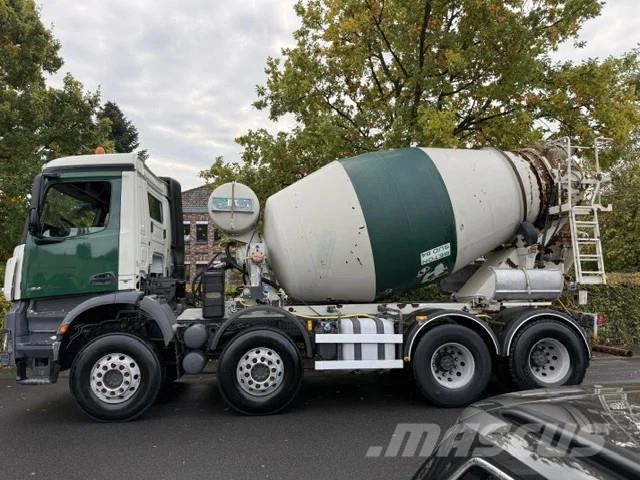 Mercedes-Benz Arocs 3240 8x4/Betonmischer 8 m³/Euro6 Автобетоносмесители