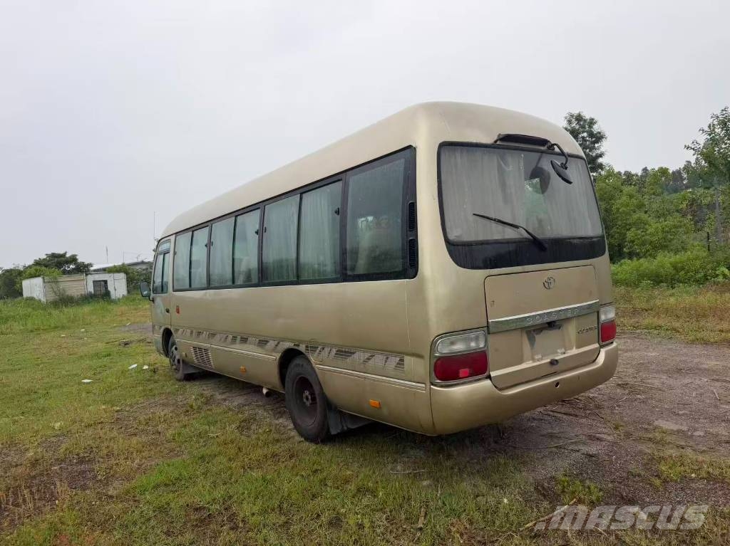 Toyota Coaster Autobús urbano