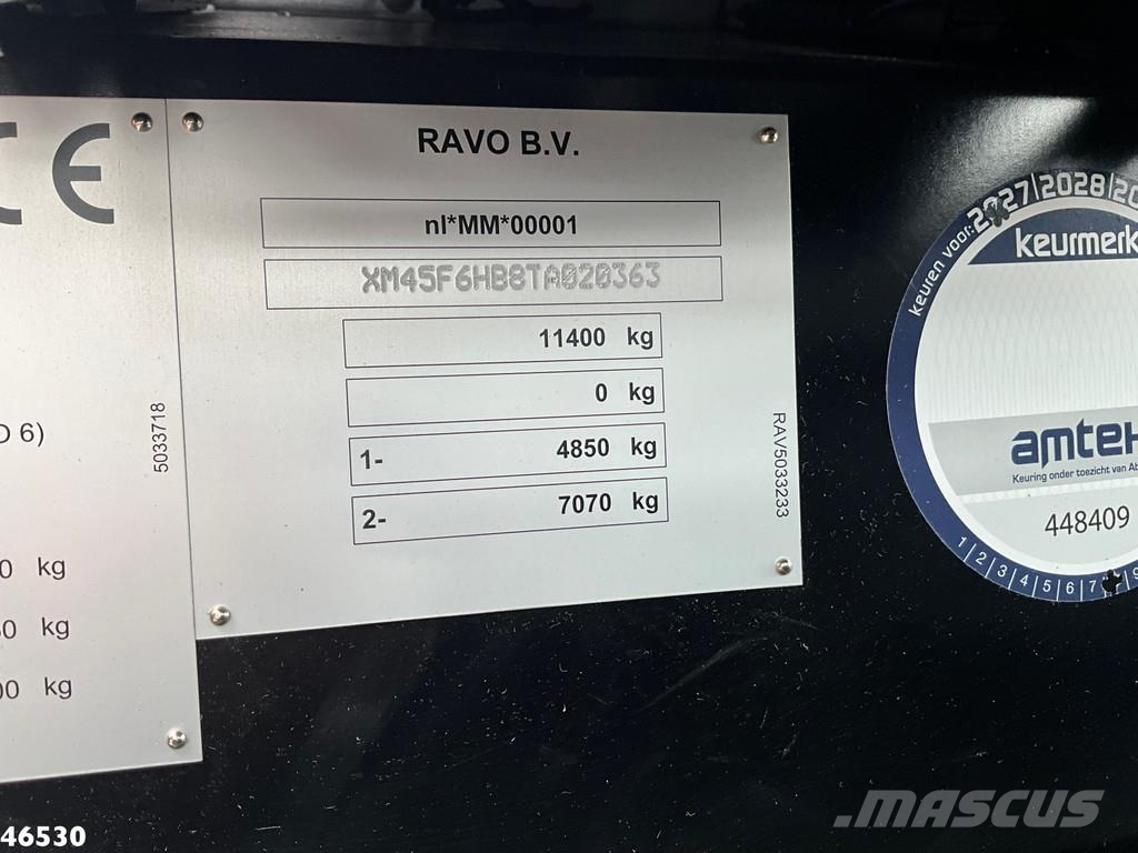 Ravo 540 Euro 6 with 3-rd brush شاحنات كاسحة