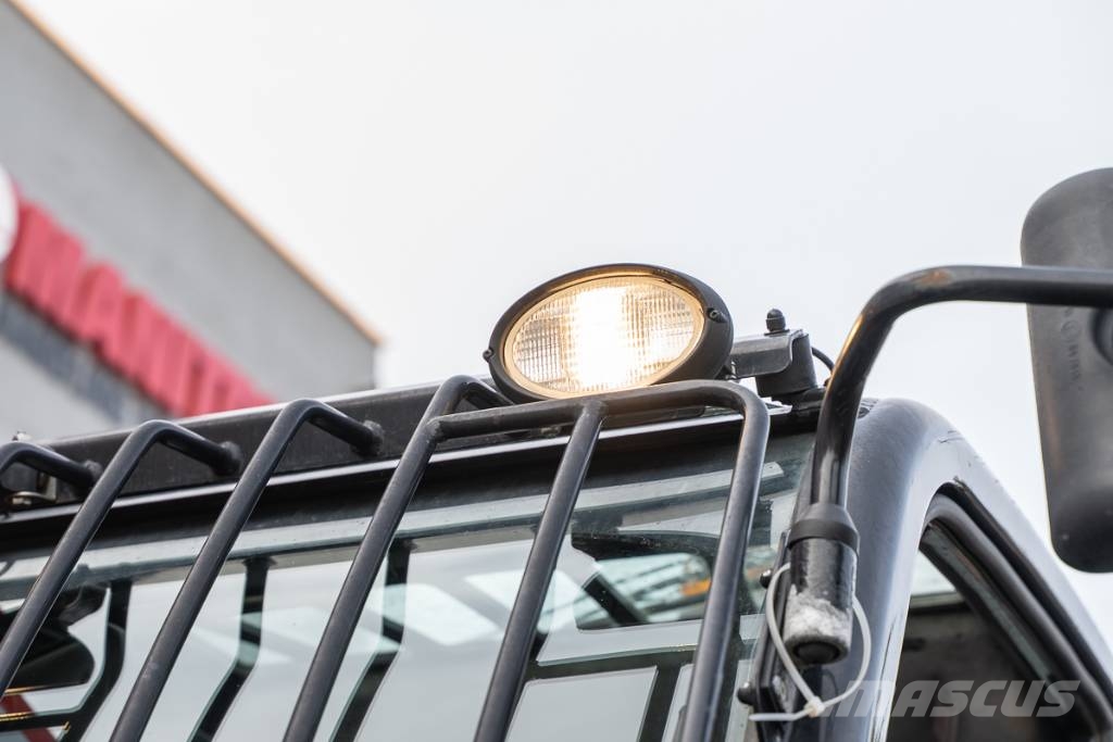 Manitou MT 1033 Teleskooplaadurid