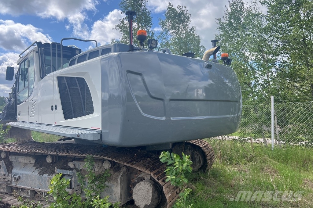 Liebherr R 946 履带挖掘机
