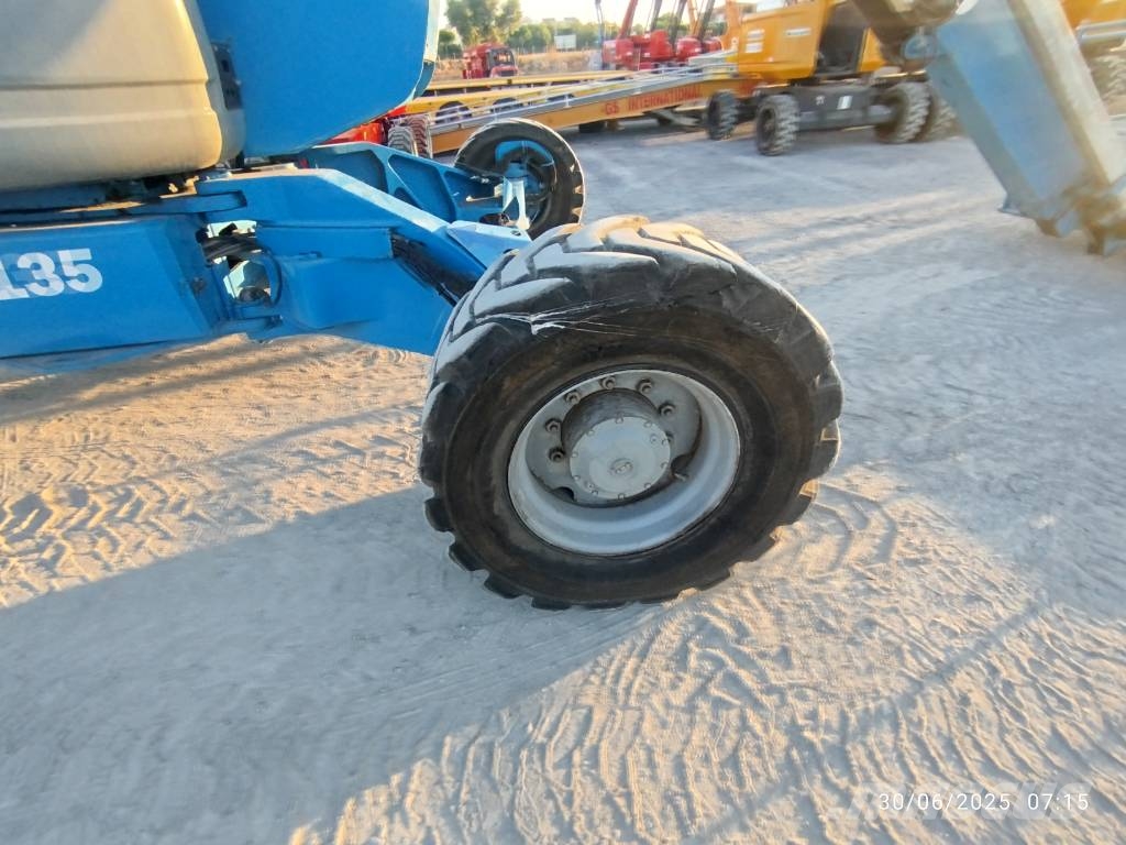 Genie Z 135 Piattaforme a braccio articolato