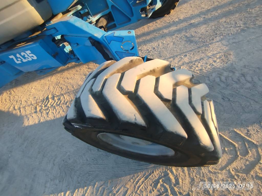 Genie Z 135 Piattaforme a braccio articolato