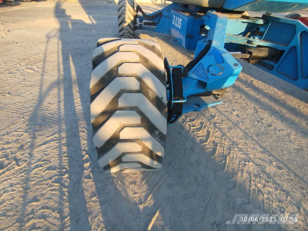 Genie Z 135 Piattaforme a braccio articolato