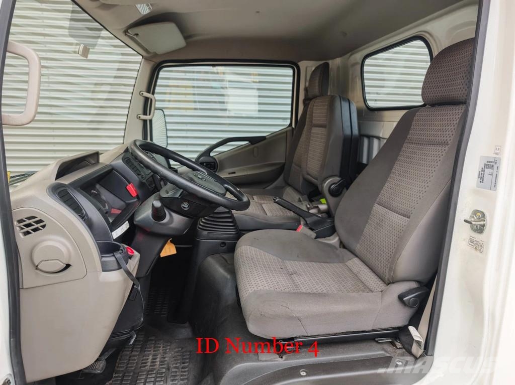 Nissan Cabstar 35.12 Movex P160 TLR 트럭 탑재 고소작업대