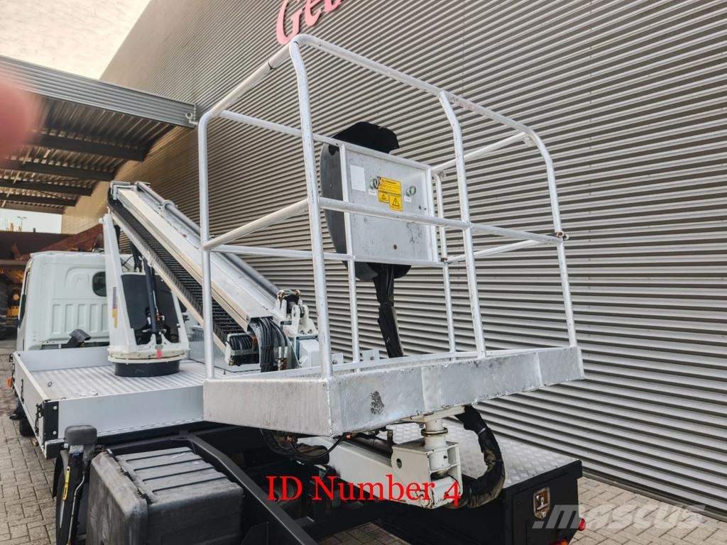 Nissan Cabstar 35.12 Movex P160 TLR 트럭 탑재 고소작업대