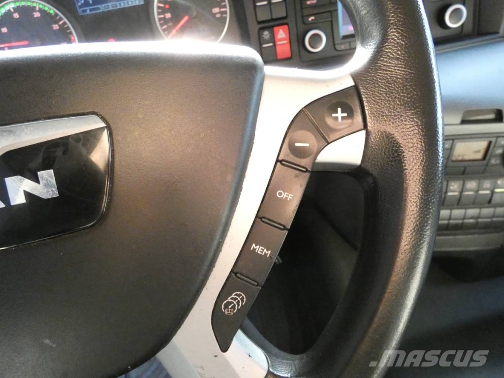MAN TGL 12.250 BL Umpikorikuorma-autot