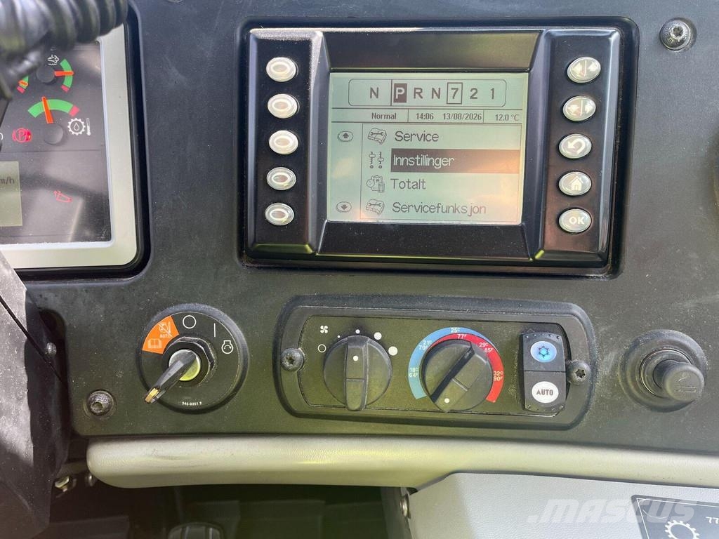 CAT 772G Vehículos compactos de volteo